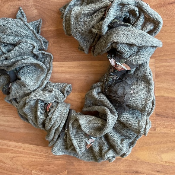 Lauren by Ralph Lauren scarf - Picture 2 of 5